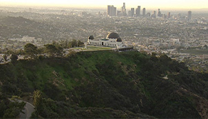 'Smosh' React to One-Star Reviews of Los Angeles Landmarks