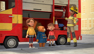 PADDINGTON AND THE FIRE ENGINE / PADDINGTON JOINS A CLUB